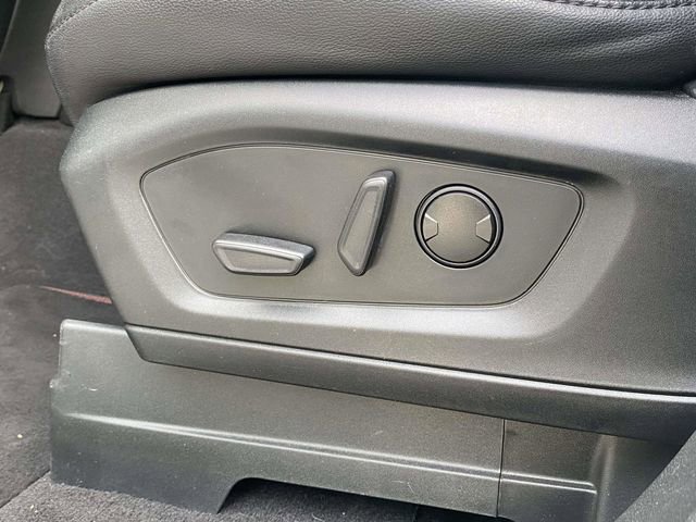 Certified 2023 Ford Explorer ST-Line w/ Class IV Trailer Tow Package image 19