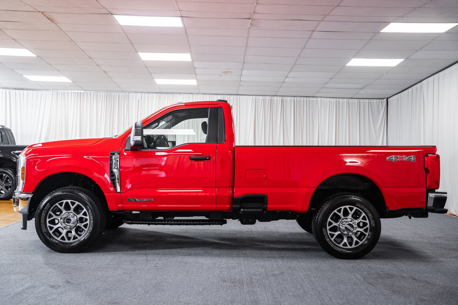 Certified 2024 Ford F350 XL w/ XL Chrome Package AWD/4WD image 5