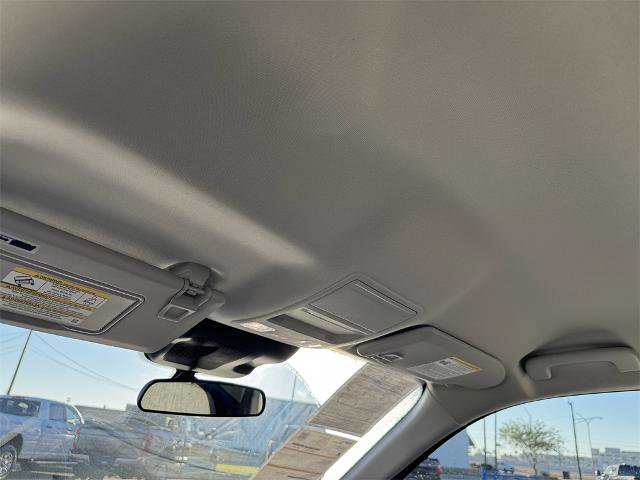 Certified 2023 Ford Maverick XLT image 18