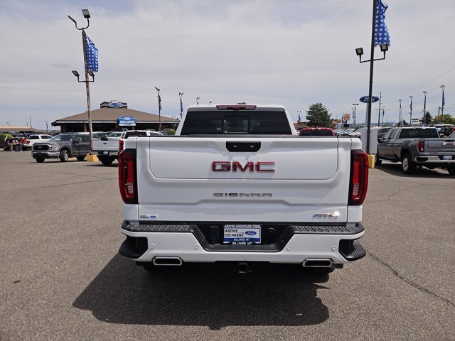 Used 2022 GMC Sierra 1500 AT4 w/ AT4 Premium Package AWD/4WD image 4