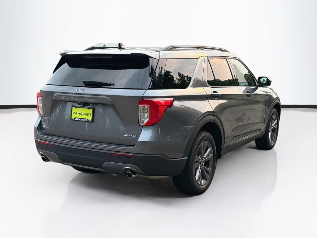 Certified 2024 Ford Explorer XLT w/ Equipment Group 202A AWD/4WD image 5