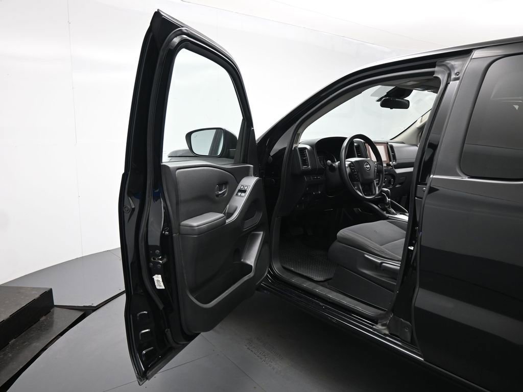 Used 2022 Nissan Frontier S w/ Technology Package image 41