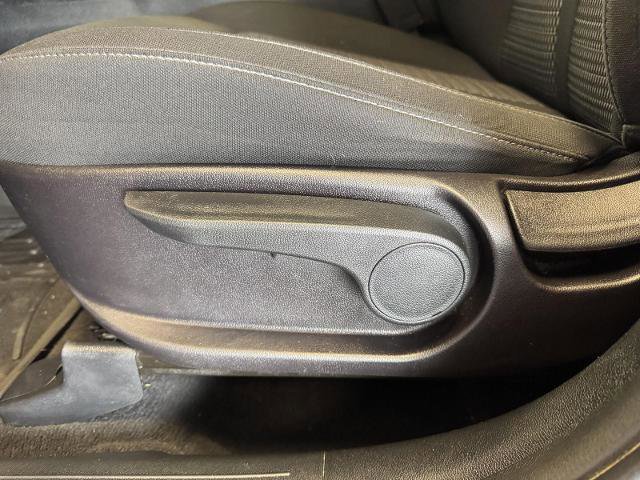 Used 2022 Kia Sorento LX image 17