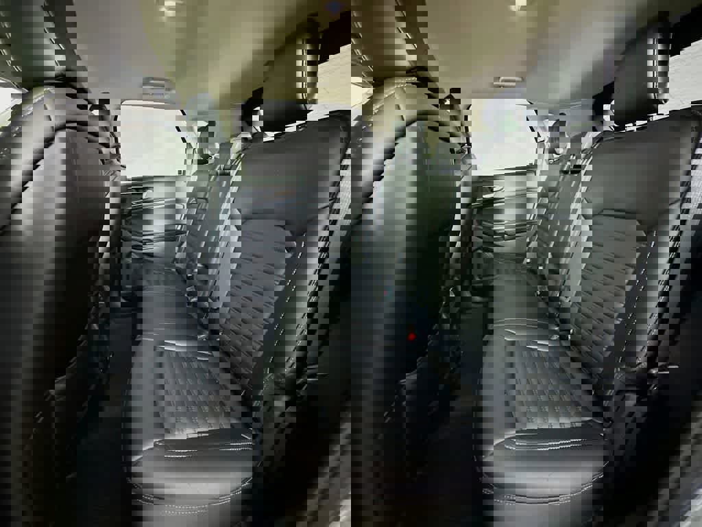 Certified 2022 Ford Edge SEL w/ Convenience Package image 16