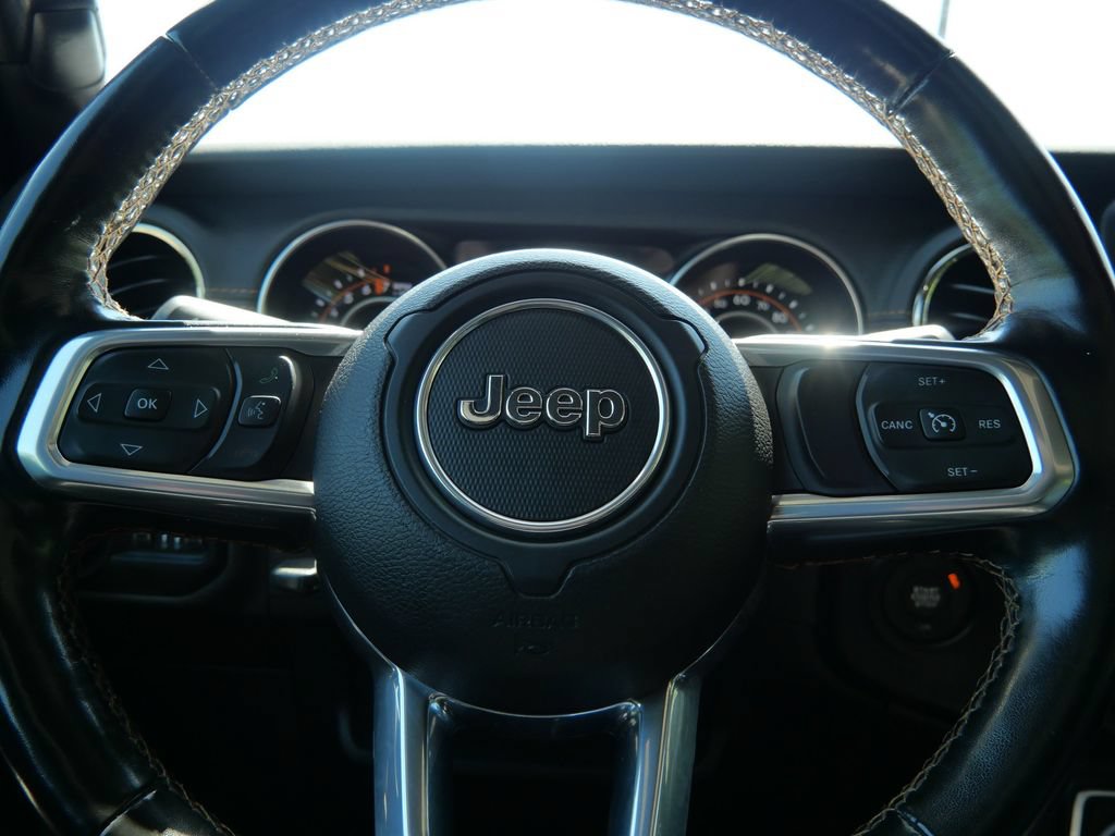 Used 2022 Jeep Gladiator Overland AWD/4WD image 21