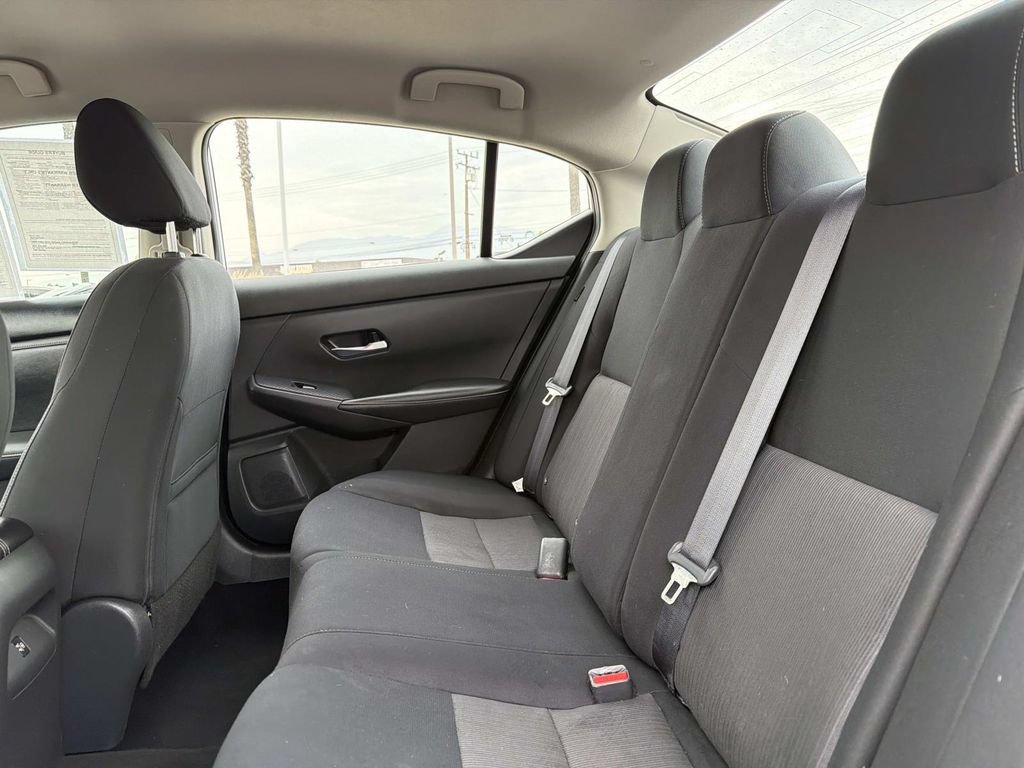 Used 2023 Nissan Sentra SV FWD image 19