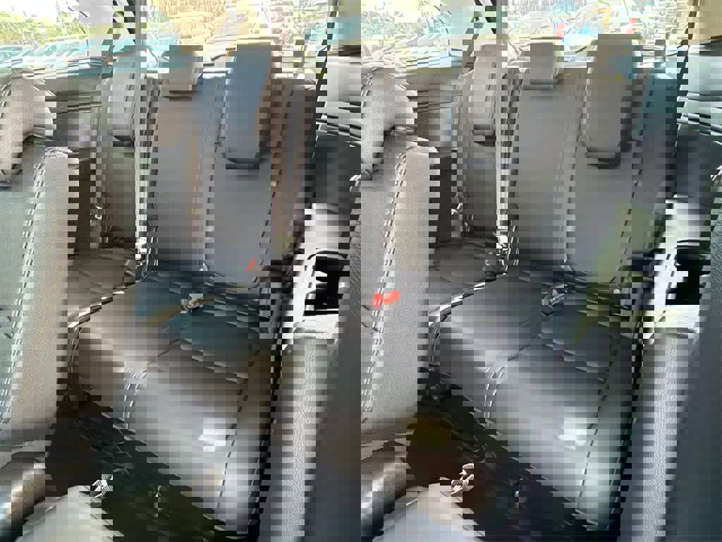 Used 2025 Honda Odyssey EX-L image 17