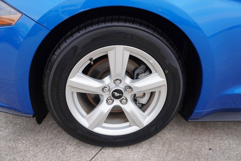 Certified 2019 Ford Mustang Coupe image 23