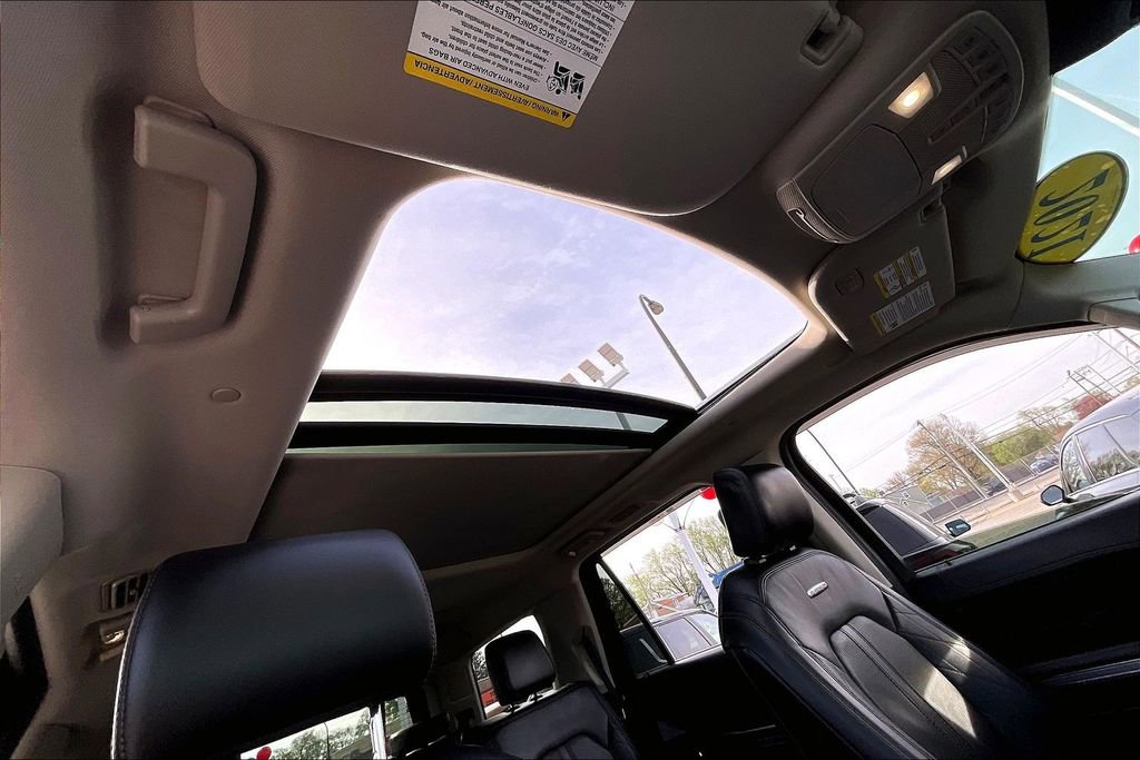 Certified 2021 Ford Expedition Platinum AWD/4WD image 20
