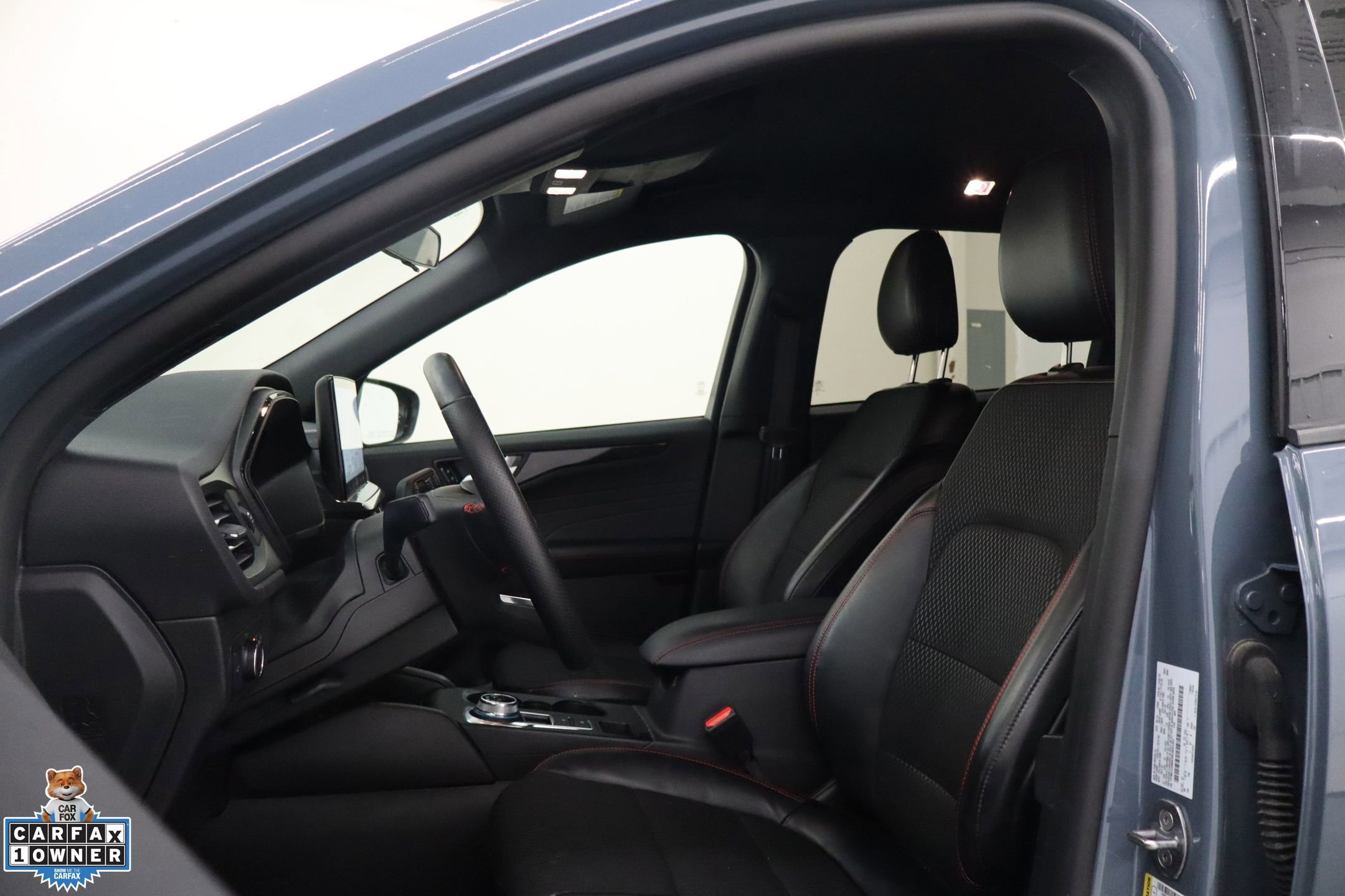 Certified 2024 Ford Escape ST-Line w/ Tech Pack #1 FWD image 10