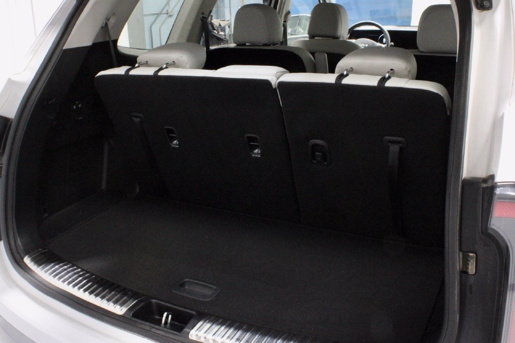 Used 2024 Kia Telluride SX Prestige AWD/4WD image 16