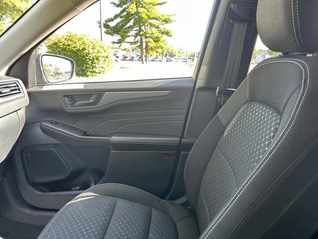 Certified 2023 Ford Escape Active AWD/4WD image 22