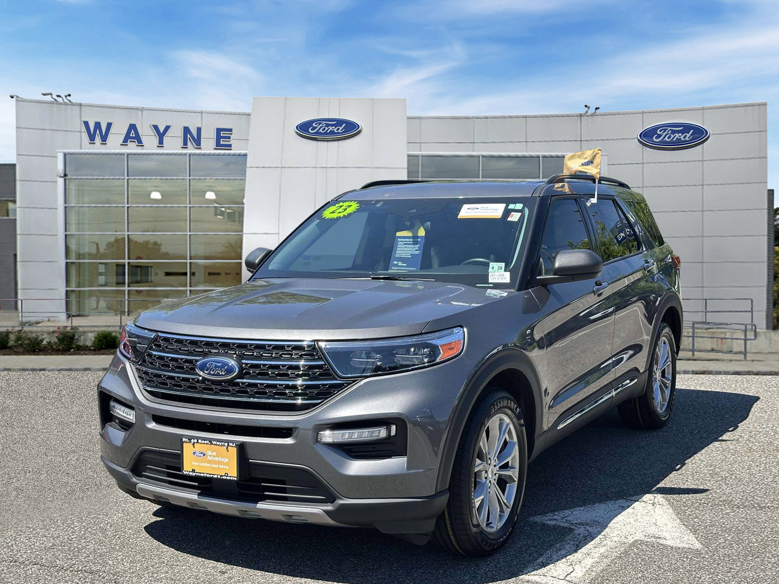 Certified 2023 Ford Explorer XLT w/ Equipment Group 202A AWD/4WD image 2