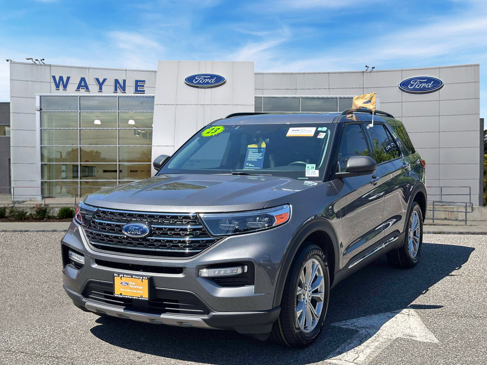 Certified 2023 Ford Explorer XLT AWD/4WD image 2
