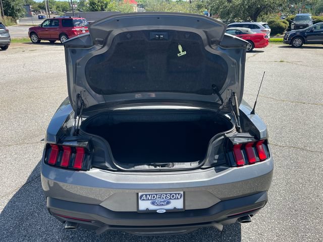 Certified 2025 Ford Mustang Premium RWD image 9