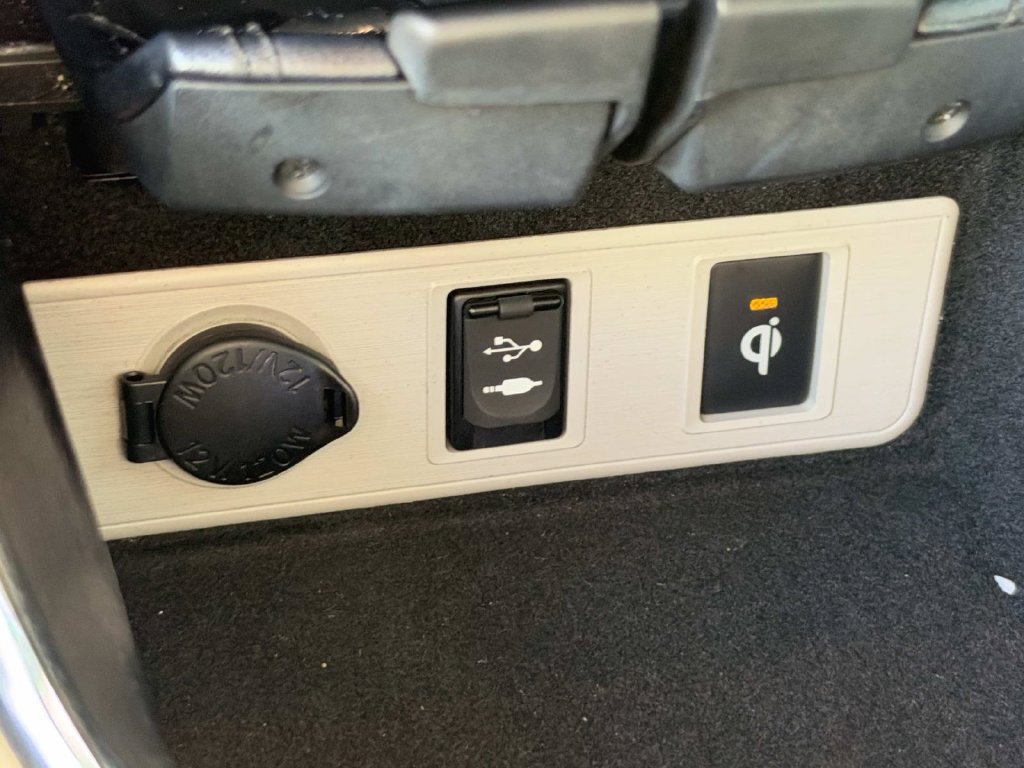 Used 2018 Toyota Avalon XLE Premium w/ Carpet Mat Package FWD image 25