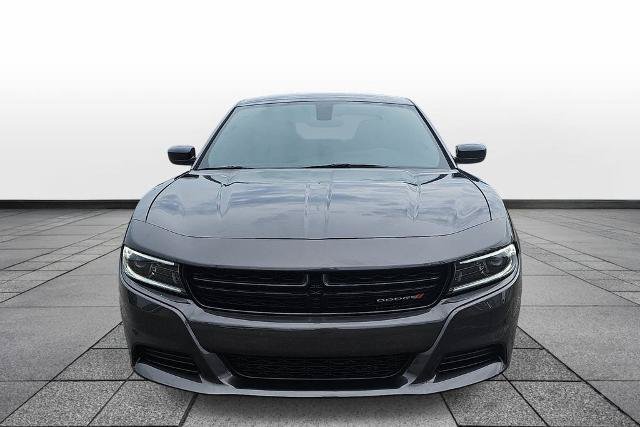 Used 2023 Dodge Charger SXT RWD image 2