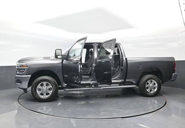 Used 2025 RAM 2500 Big Horn AWD/4WD image 26