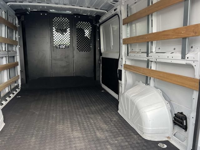 Used 2025 RAM ProMaster 2500 w/ U-Haul Equipment Group FWD image 12