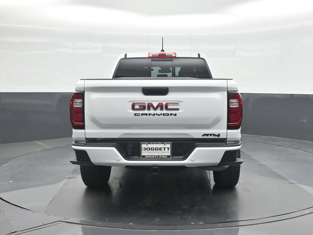 Used 2024 GMC Canyon AT4 w/ LPO, Off Road Lift Package AWD/4WD image 17