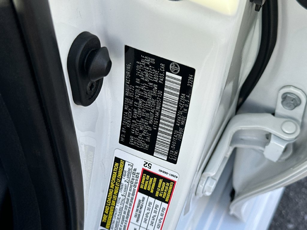 Used 2022 Toyota Camry SE w/ Carpet Mat Package (TMS) FWD image 26