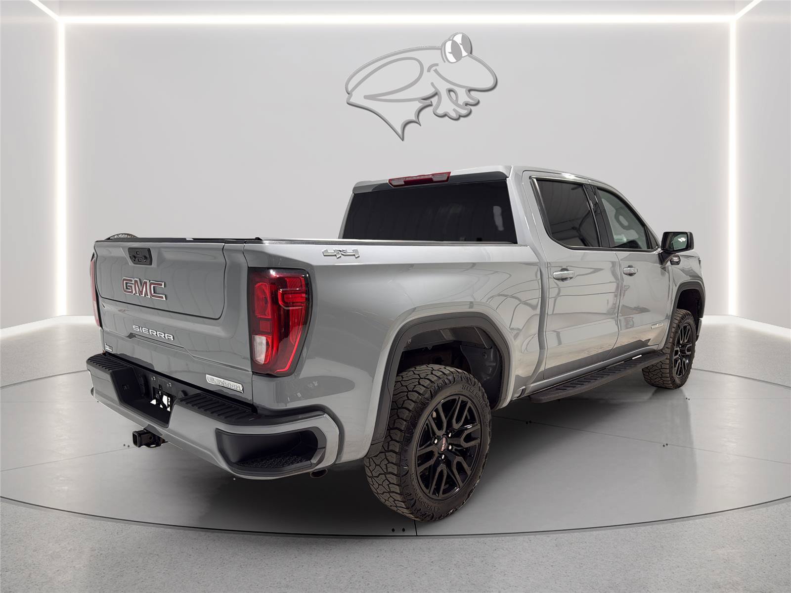 Used 2024 GMC Sierra 1500 Elevation w/ Max Trailering Package AWD/4WD image 5