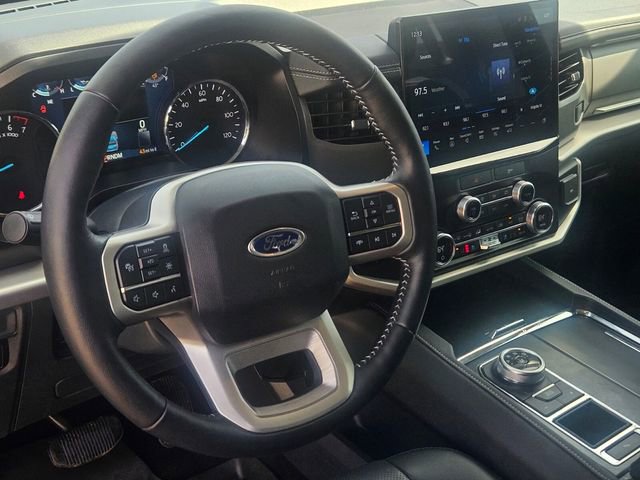 Certified 2022 Ford Expedition XLT image 41
