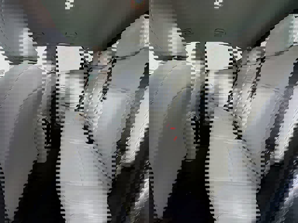 Used 2024 Hyundai Kona SEL image 17