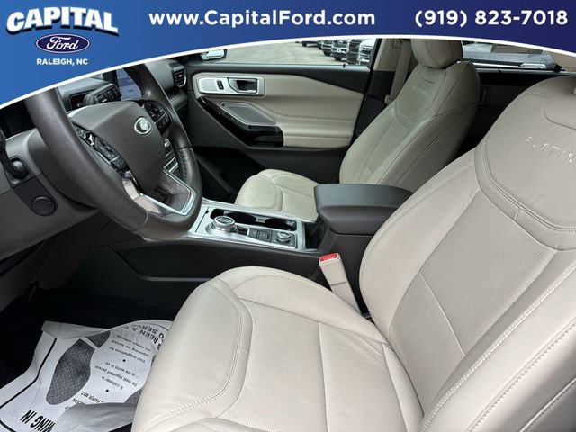 Certified 2022 Ford Explorer Platinum w/ Equipment Group 601A AWD/4WD image 19