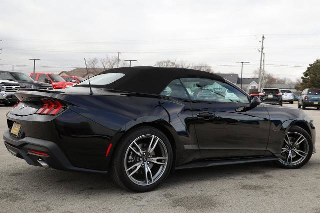 Certified 2025 Ford Mustang Premium w/ Wheel & Stripe Package image 4