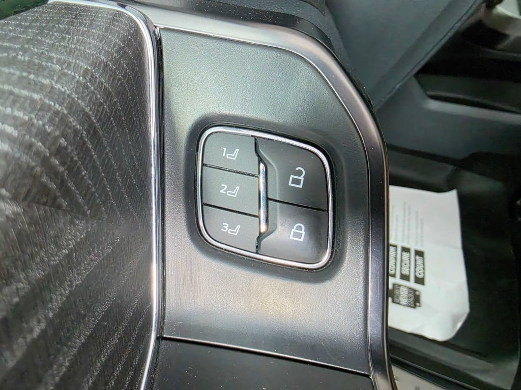 Certified 2022 Ford F150 Platinum w/ Equipment Group 701A High AWD/4WD image 20