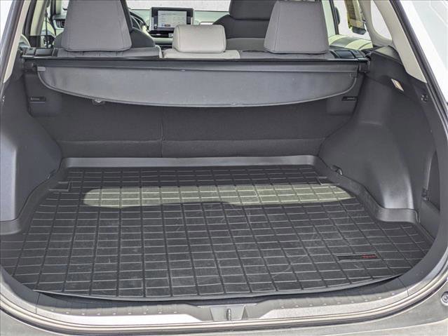 Used 2023 Toyota RAV4 XLE w/ Convenience Package FWD image 9