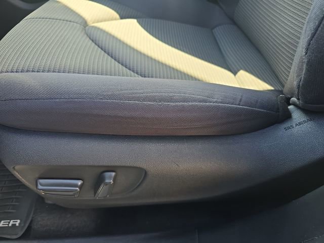 Used 2020 Toyota Highlander LE image 13