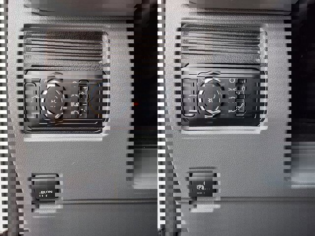 Certified 2024 Ford F250 XL w/ Snow Plow Prep Package image 16