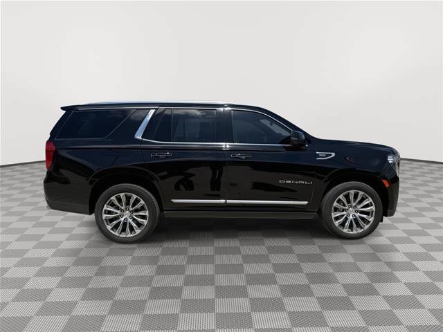 Used 2021 GMC Yukon Denali w/ Denali Premium Package AWD/4WD image 8