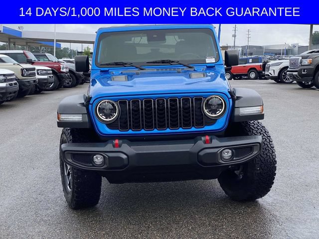 Used 2024 Jeep Wrangler Rubicon w/ Technology Group AWD/4WD image 9