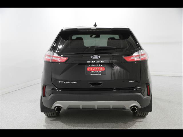 Certified 2022 Ford Edge Titanium w/ Equipment Group 301A AWD/4WD image 22
