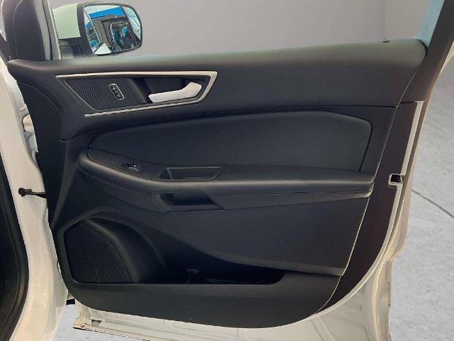 Certified 2024 Ford Edge SEL AWD/4WD image 21