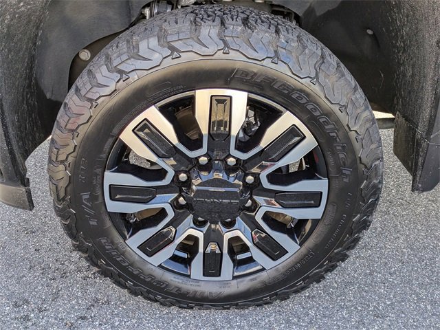 Used 2024 GMC Sierra 2500 Denali Ultimate image 12