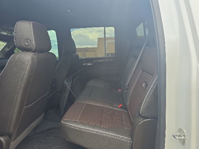 Used 2024 GMC Sierra 2500 Denali w/ Denali Reserve Package AWD/4WD image 18