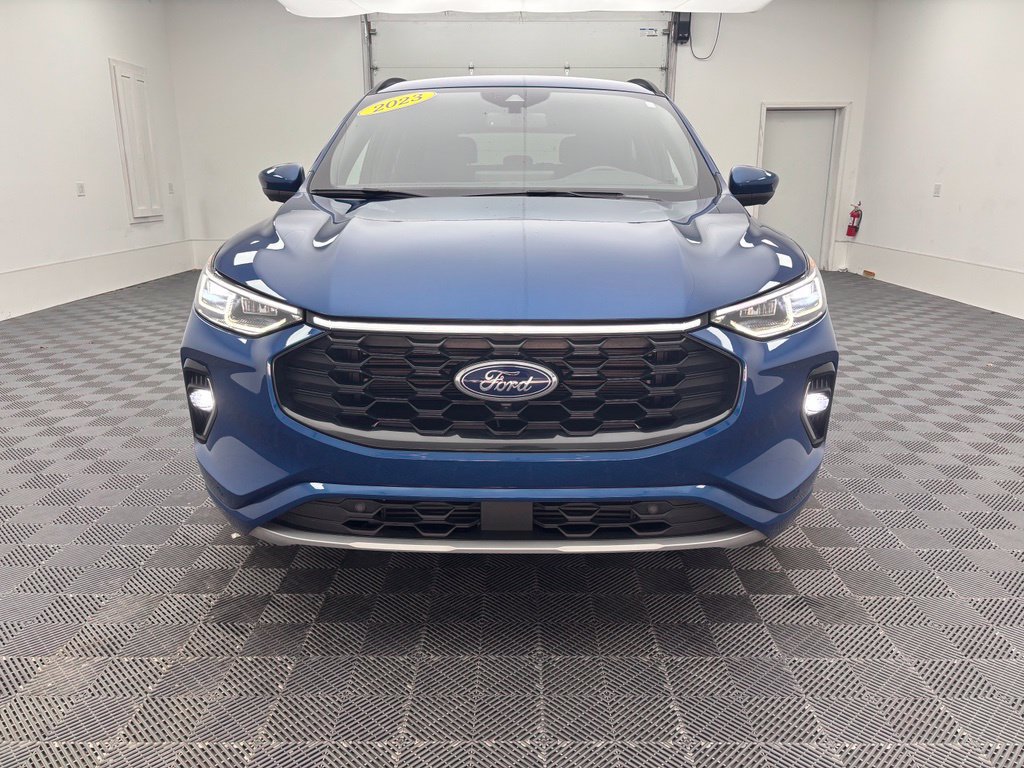 Certified 2023 Ford Escape ST-Line Elite AWD/4WD image 14