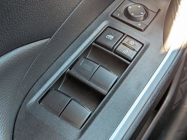 Used 2024 Toyota RAV4 LE image 22