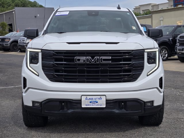 Used 2024 GMC Sierra 1500 Elevation w/ LPO, Elevation Black Package AWD/4WD image 2