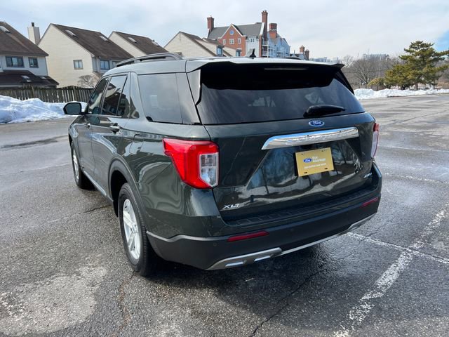 Certified 2022 Ford Explorer XLT w/ Equipment Group 202A image 5