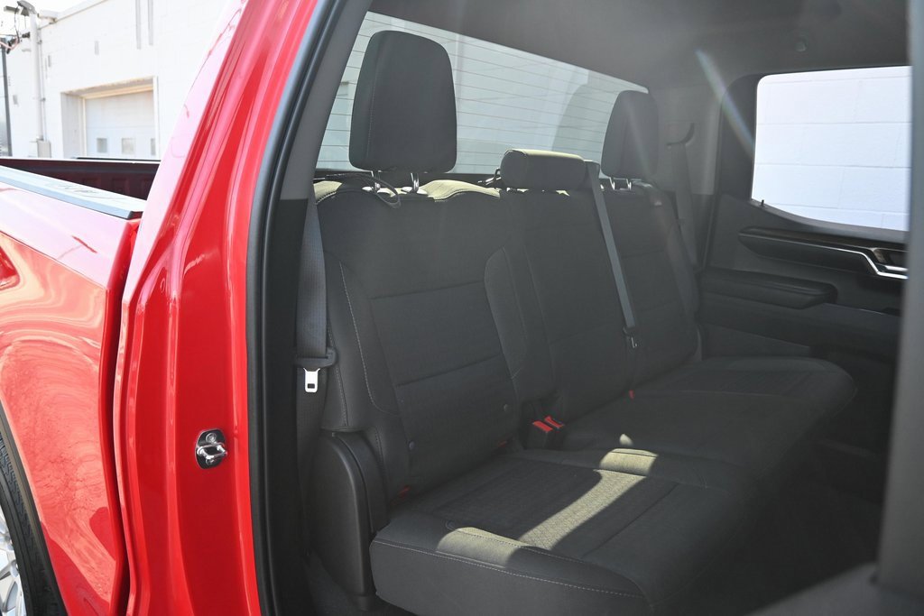 Used 2023 GMC Sierra 1500 SLE image 24