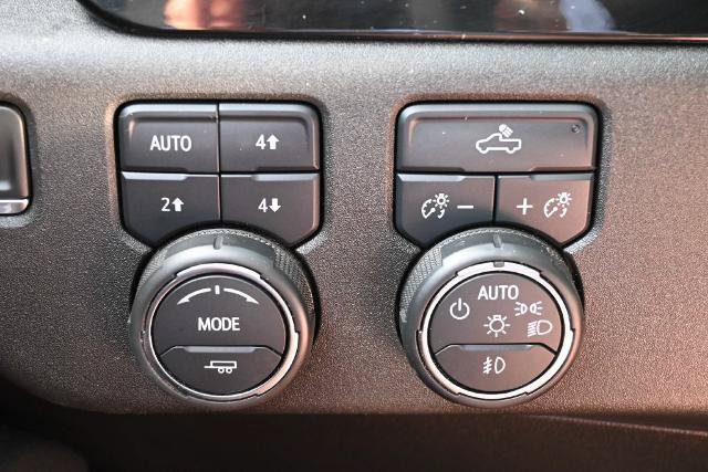 Used 2023 Chevrolet Silverado 1500 RST w/ Z71 Off-Road Package AWD/4WD image 32