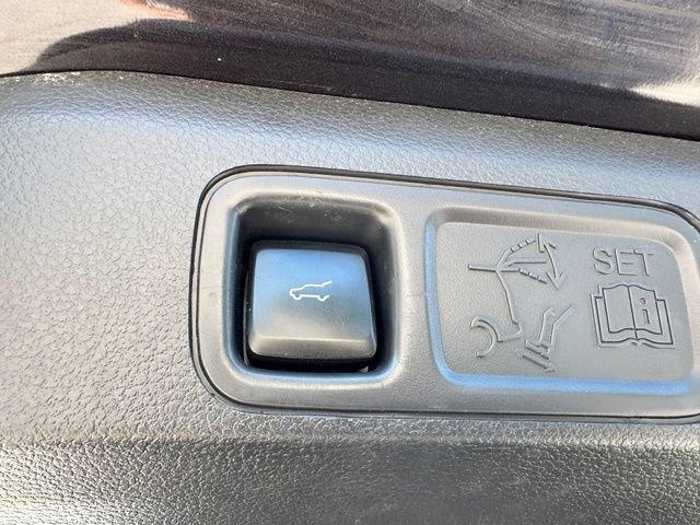 Certified 2022 Ford Expedition Limited AWD/4WD image 13