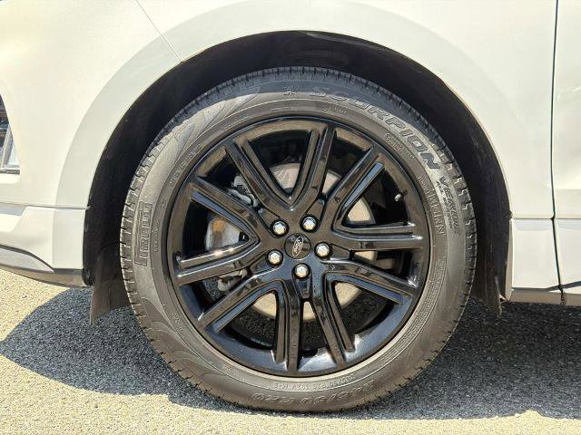 Certified 2022 Ford Edge ST-Line w/ Class II Trailer Tow Package AWD/4WD image 28