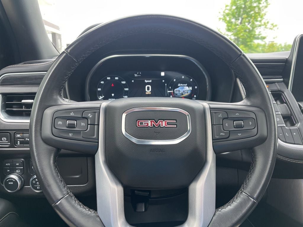 Used 2023 GMC Yukon SLT AWD/4WD image 28