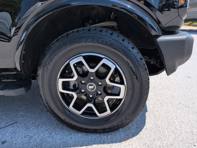 Certified 2022 Ford Bronco Outer Banks AWD/4WD image 12